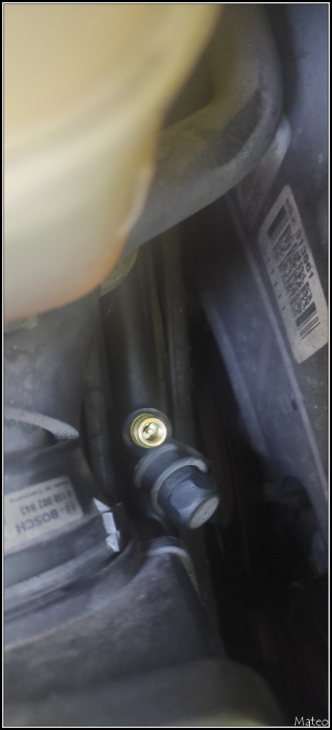 RECHARGE CLIMATISATION VOLVO 4